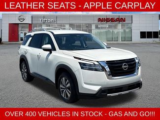 Used 2023 Nissan Pathfinder SL FWD video 1