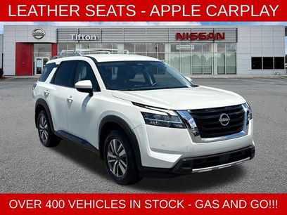 Used 2023 Nissan Pathfinder SL