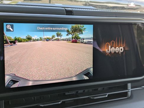 New 2026 Jeep Gladiator Sport image 19