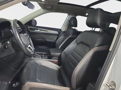 Used 2021 Volkswagen Atlas SEL Premium AWD/4WD image 17