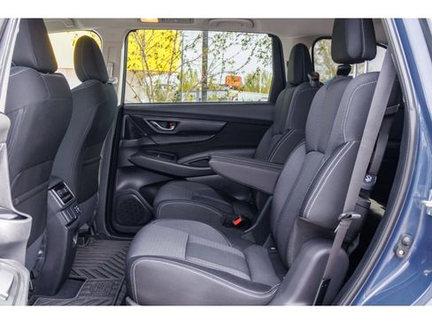 Used 2023 Subaru Ascent Premium w/ Convenience Package AWD/4WD image 13