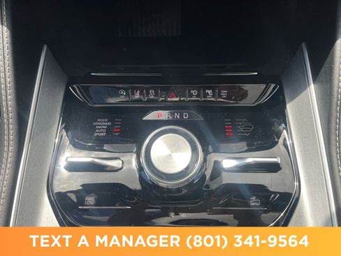 New 2026 Jeep Grand Wagoneer 4WD image 24