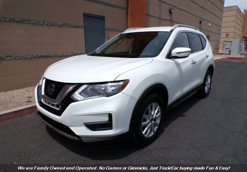 Used 2020 Nissan Rogue SV AWD/4WD image 3