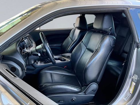Used 2018 Dodge Challenger SXT Plus RWD image 18