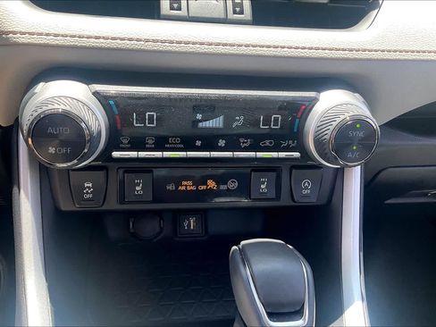 Used 2024 Toyota RAV4 XLE Premium w/ Weather Package AWD/4WD image 32
