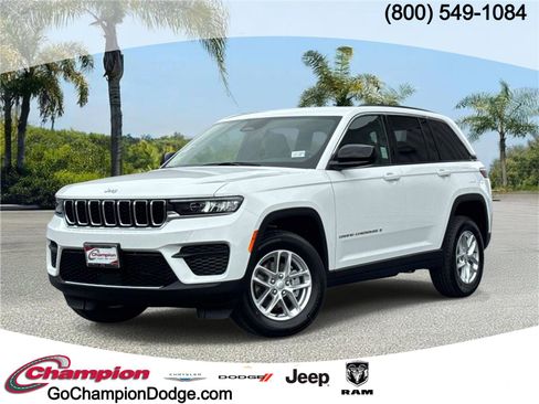 New 2026 Jeep Grand Cherokee Laredo RWD image 1
