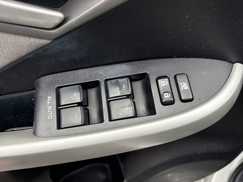 Used 2015 Toyota Prius Two image 15