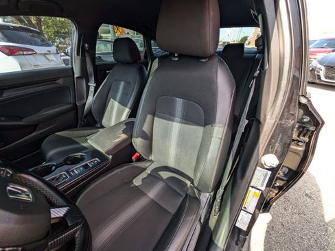 Used 2022 Honda Civic Sport image 16