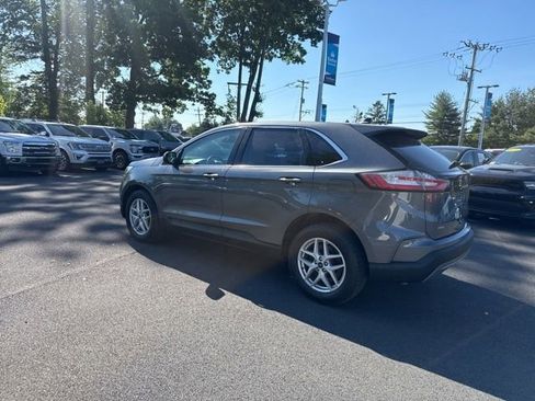 Used 2022 Ford Edge SEL w/ Convenience Package AWD/4WD image 6