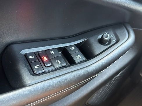 Used 2024 Jeep Grand Cherokee Altitude AWD/4WD image 16