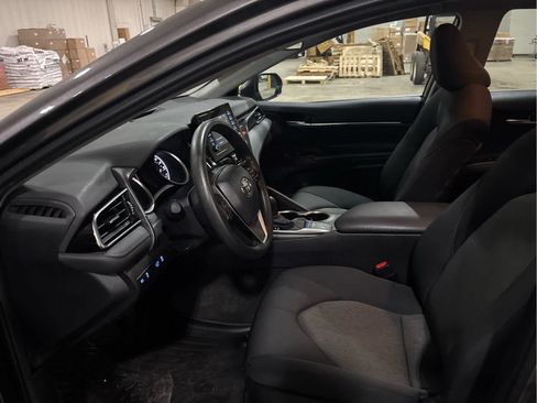 Used 2023 Toyota Camry LE FWD image 9
