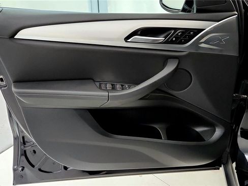 Used 2020 BMW X4 xDrive30i w/ Premium Package image 35