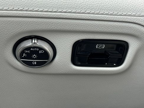 Certified 2023 Mercedes-Benz EQE 350+ 4MATIC SUV image 41