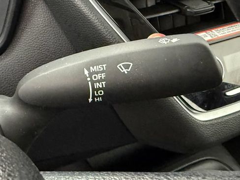 Used 2025 Toyota Corolla LE FWD image 12
