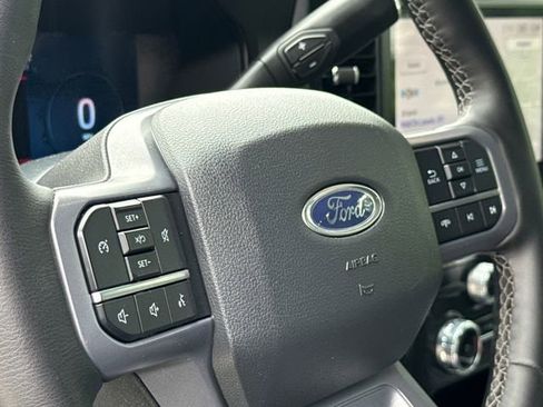 Used 2025 Ford F250 Lariat w/ FX4 Off-Road Package AWD/4WD image 29