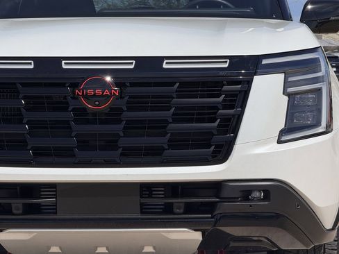 Used 2025 Nissan Armada PRO-4X image 9