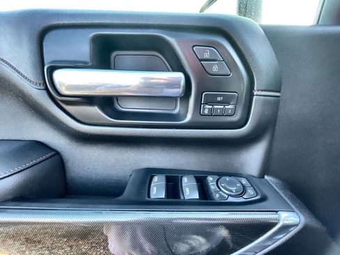 Used 2023 GMC Sierra 2500 AT4 w/ AT4 Premium Plus Package image 23