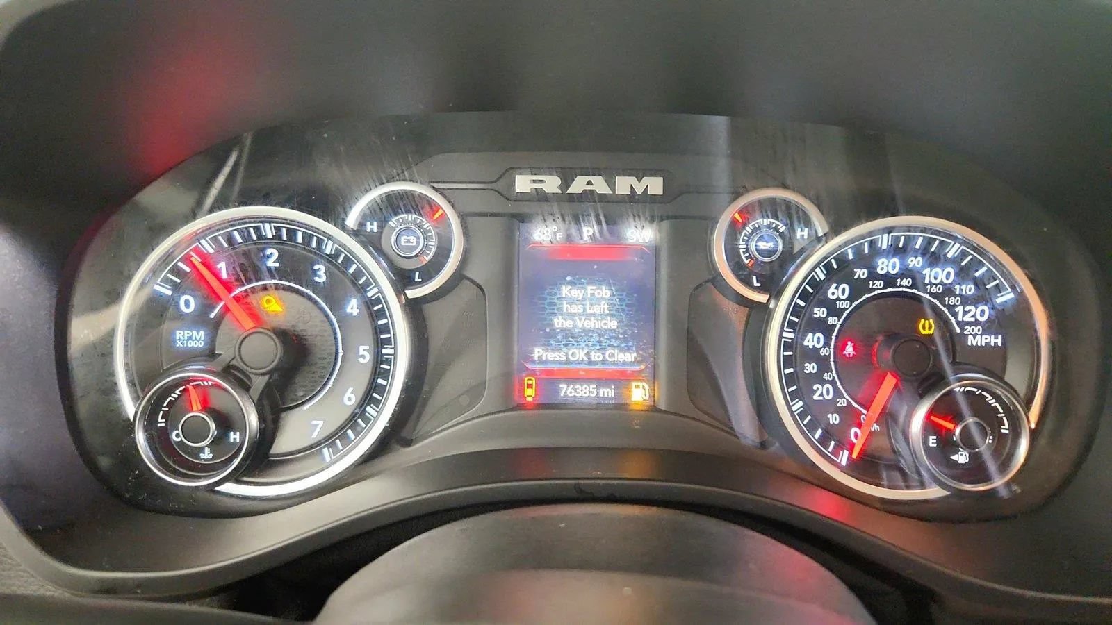 Used 2019 RAM 1500 Big Horn AWD/4WD image 17