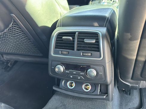 Used 2013 Audi S6 Prestige w/ Driver Assistance Pkg image 26