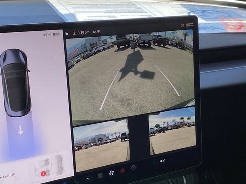 Used 2024 Tesla Model 3 Standard Range image 29