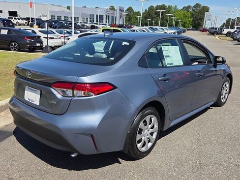 New 2026 Toyota Corolla LE FWD image 12