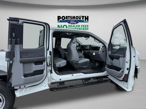 New 2026 Ford F350 XL w/ 360-Degree Camera Package AWD/4WD image 8