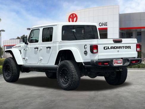 Used 2021 Jeep Gladiator Rubicon AWD/4WD image 6