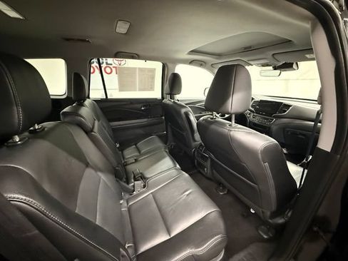 Used 2021 Honda Pilot Special Edition image 7