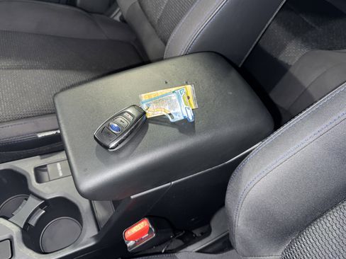 Used 2025 Subaru Forester Premium image 29