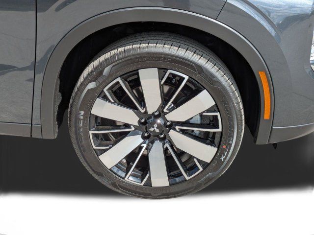 New 2026 Mitsubishi Outlander SE FWD image 13