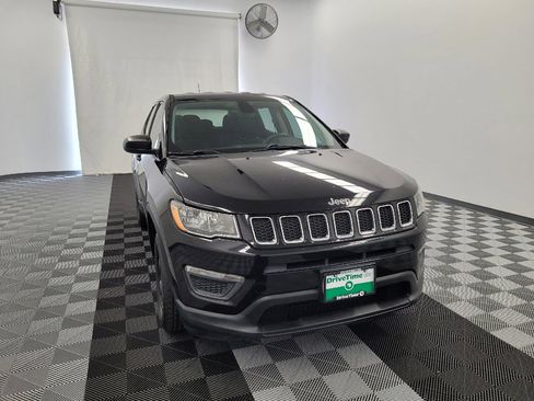 Used 2018 Jeep Compass Sport FWD image 14