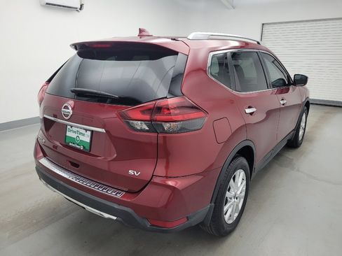 Used 2018 Nissan Rogue SV FWD image 9
