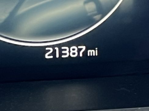 Used 2023 Kia Sorento SX Prestige image 22