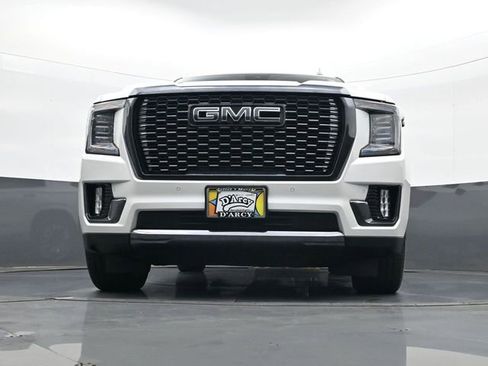 Certified 2023 GMC Yukon Denali Ultimate w/ LPO, Floor Liner Package AWD/4WD image 23
