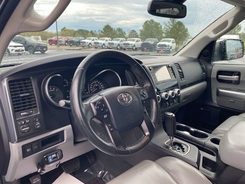 Used 2020 Toyota Sequoia Limited w/ Safety & Convenience Package image 13