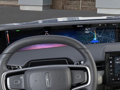 New 2026 Lincoln Nautilus Premier AWD/4WD image 13