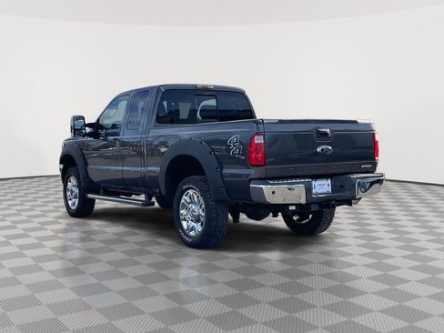 Used 2015 Ford F250 Lariat w/ Chrome Package image 5