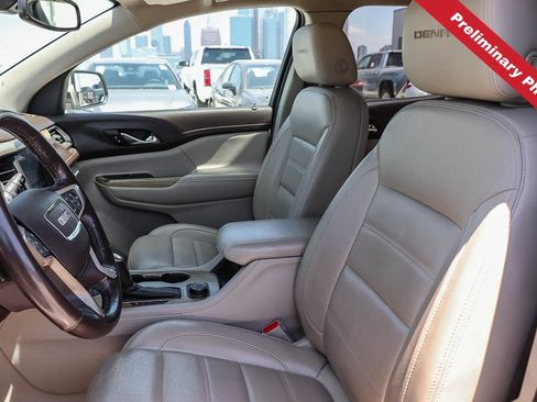 Used 2019 GMC Acadia Denali w/ Technology Package AWD/4WD image 12