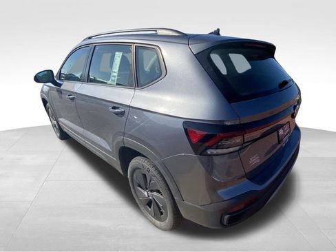 Used 2025 Volkswagen Taos S FWD image 7