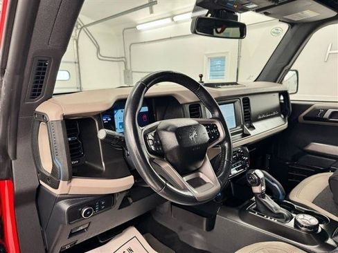 Used 2022 Ford Bronco Wildtrak AWD/4WD image 14