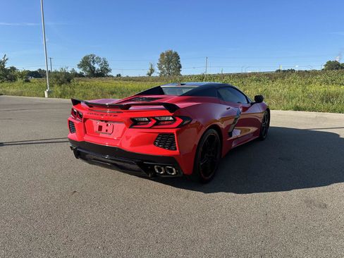 Used 2022 Chevrolet Corvette Stingray Premium Conv w/ Z51 Performance Package RWD image 5