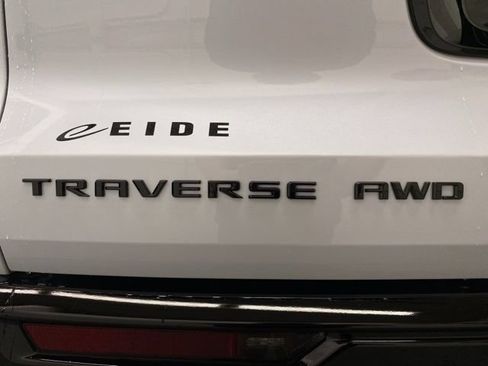 New 2026 Chevrolet Traverse RS AWD/4WD image 13
