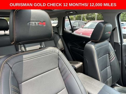 Used 2023 GMC Terrain AT4 AWD/4WD image 10