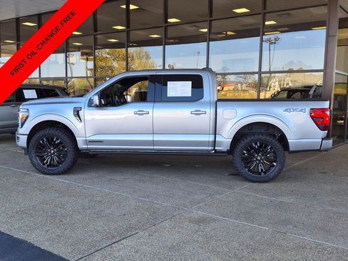 Used 2025 Ford F150 Platinum w/ Equipment Group 702A High AWD/4WD image 2