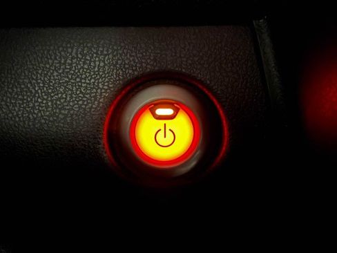 Used 2017 Nissan Leaf SV image 21