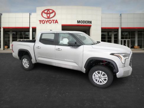 New 2026 Toyota Tundra SR5 image 27