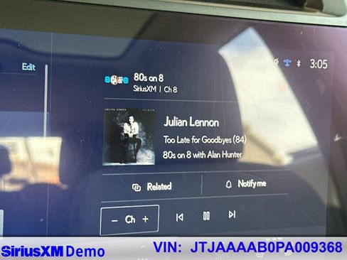 Used 2023 Lexus RZ 450e Premium w/ Accessory Package (Z1) image 35