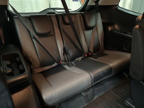 Used 2023 Subaru Ascent Onyx Edition image 37