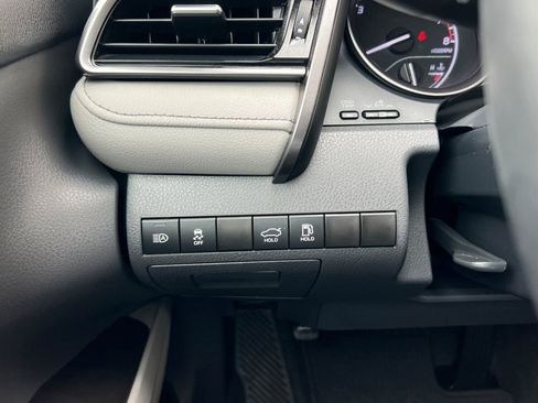 Certified 2023 Toyota Camry SE w/ Convenience Package FWD image 30