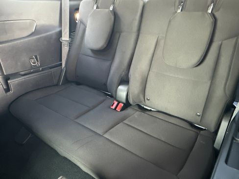 Certified 2022 Ford Explorer XLT w/ Class IV Trailer Tow Package image 16